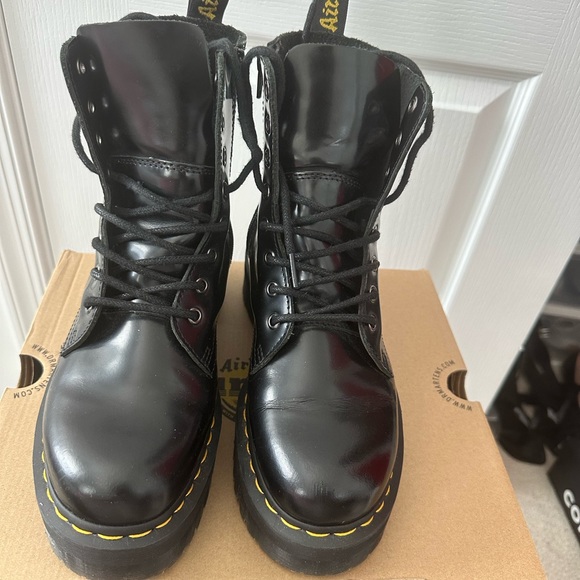 Dr. Martens Jadon Boot - Picture 1 of 7
